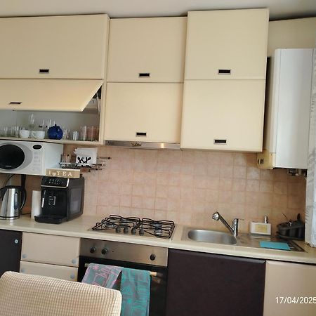 Arka Apartment Craiova Eksteriør bilde