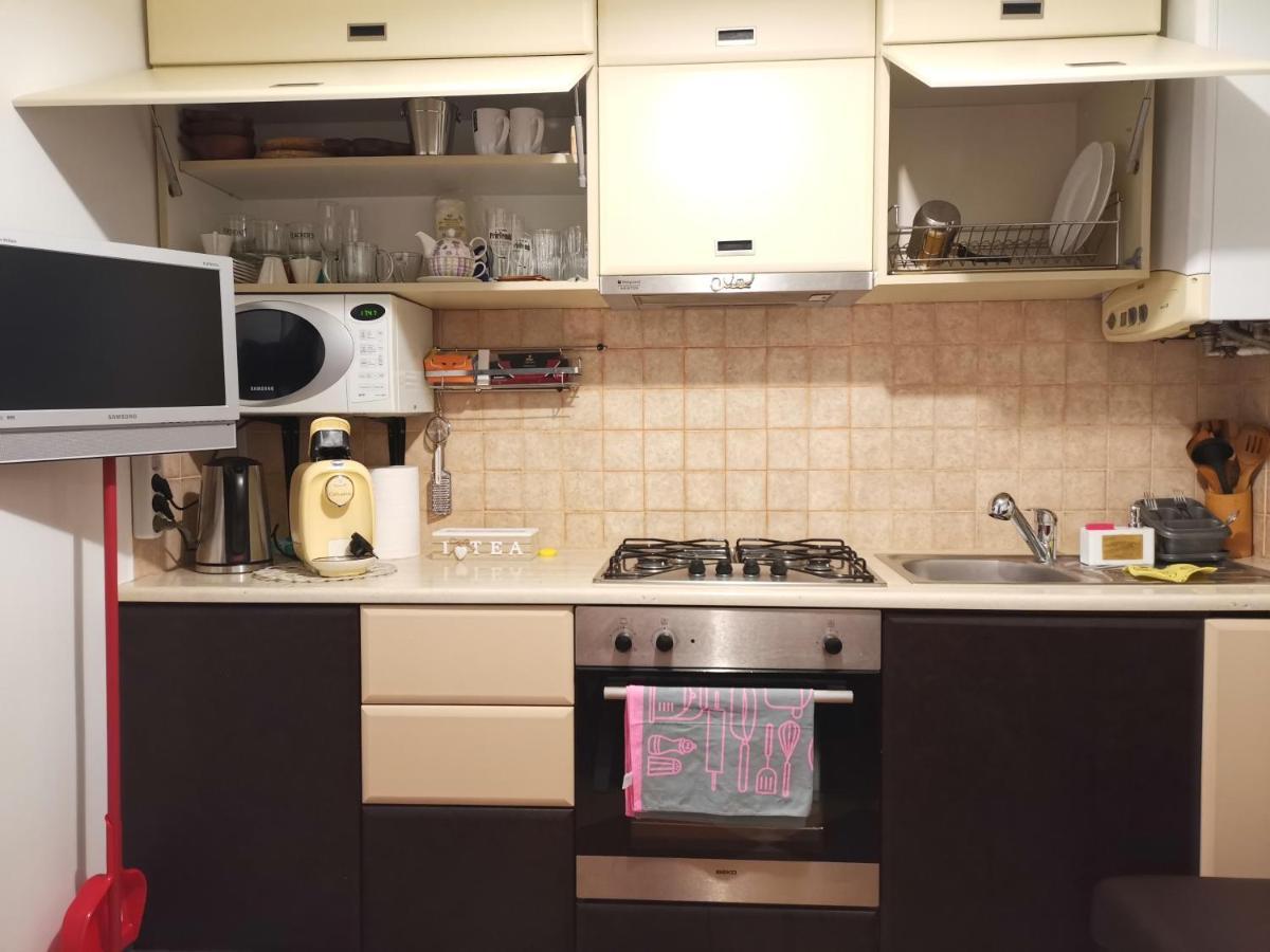 Arka Apartment Craiova Eksteriør bilde
